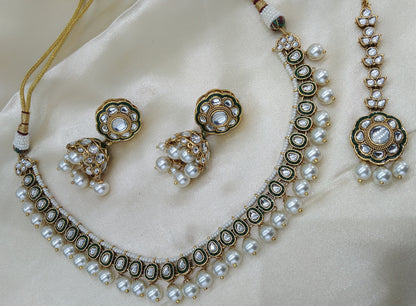 Honey White kundan Indian Necklace Jewellery Set
