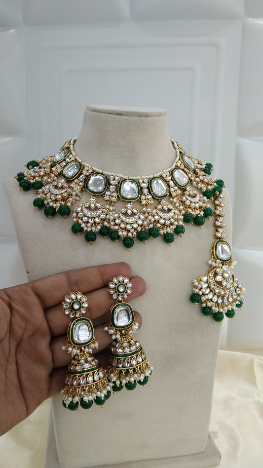 Jiya Green kundan Indian Necklace Jewellery Set