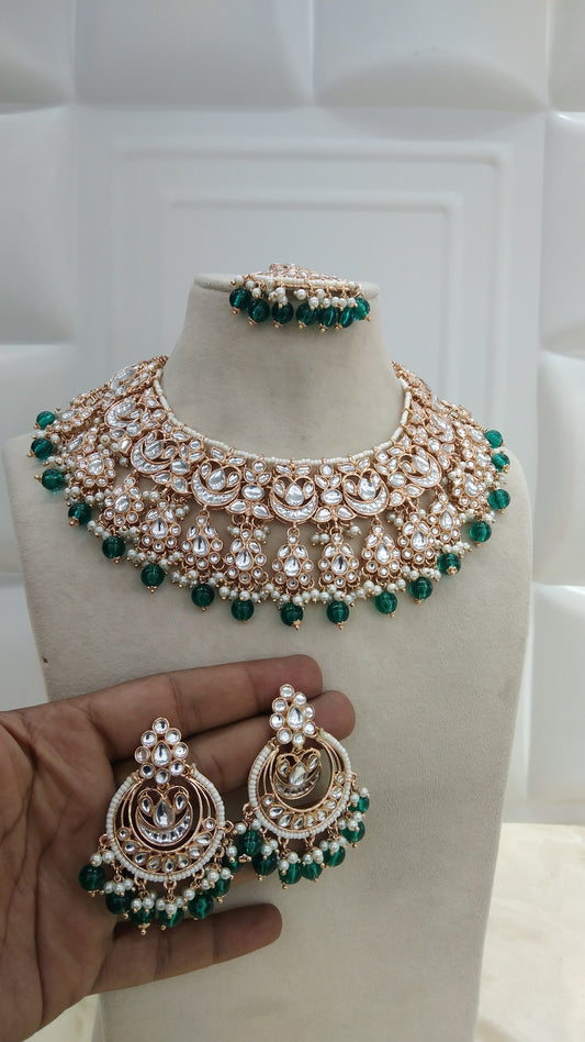 Kirna Light Green kundan Indian Necklace Jewellery Set