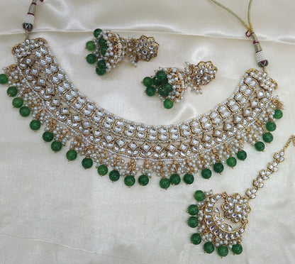 Kavita Green kundan Indian Necklace Jewellery Set