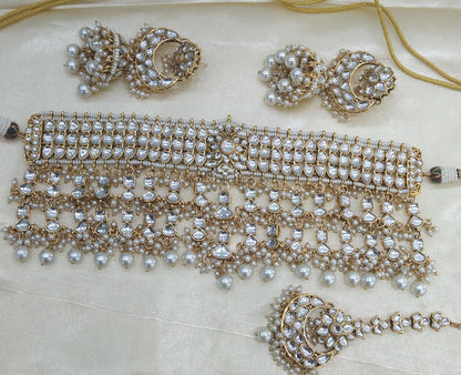 Kashmir White kundan Indian Choker Jewellery Set