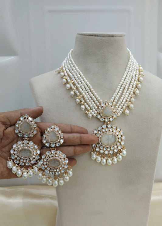 Nidhi White  kundan Indian Necklace  Jewellery Set