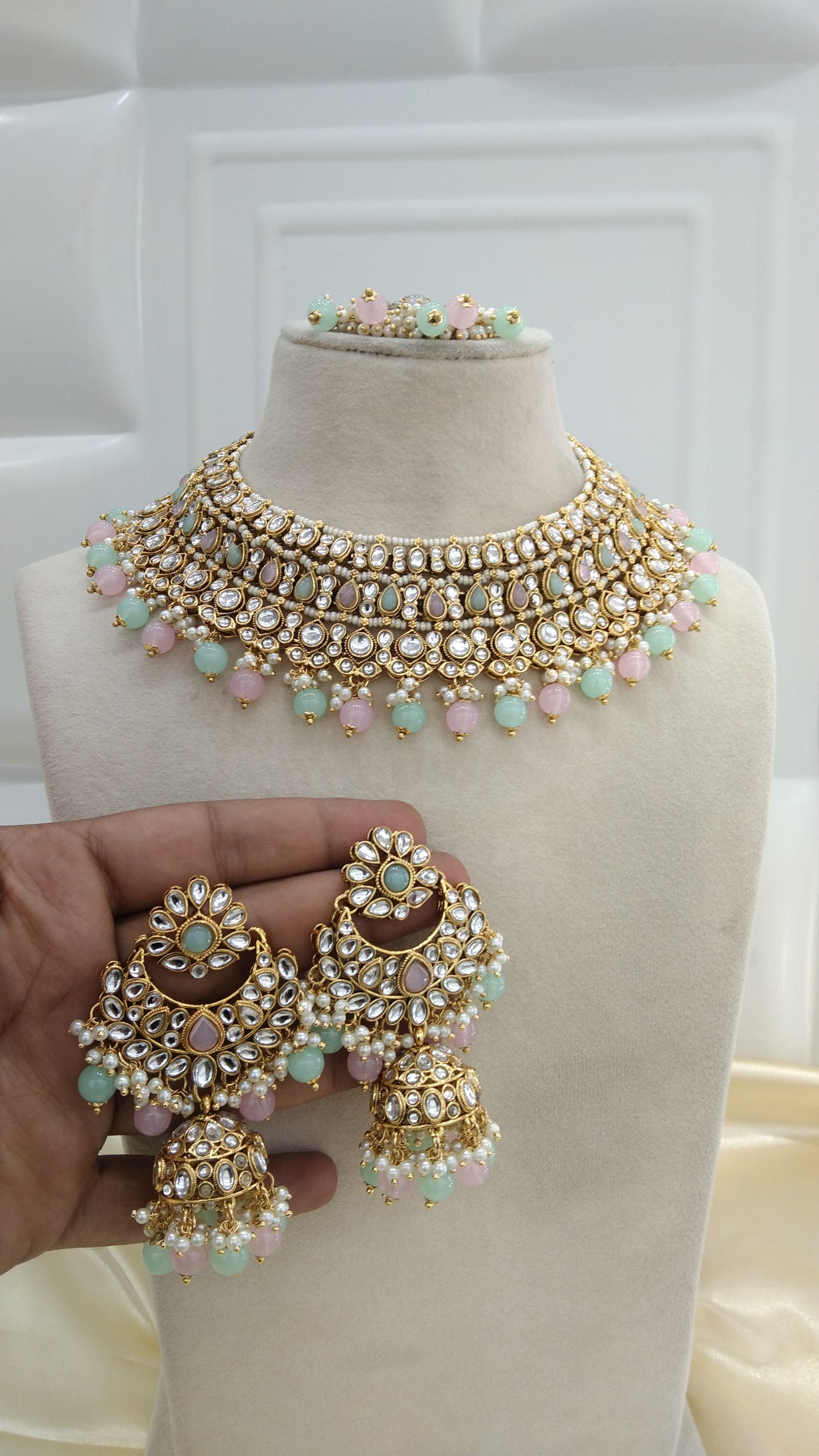 Nuri Pista Pink kundan Indian Necklace Jewellery Set