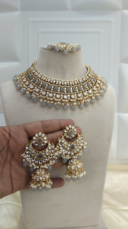 Nuri Grey kundan Indian Necklace Jewellery Set
