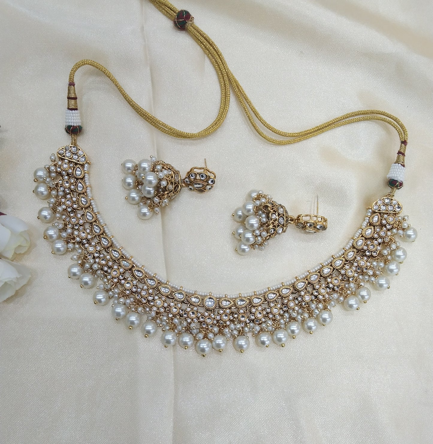 Gold white Peggy Kundan Jewelry Set