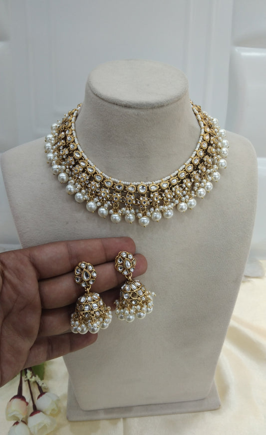 Gold white Peggy Kundan Jewelry Set