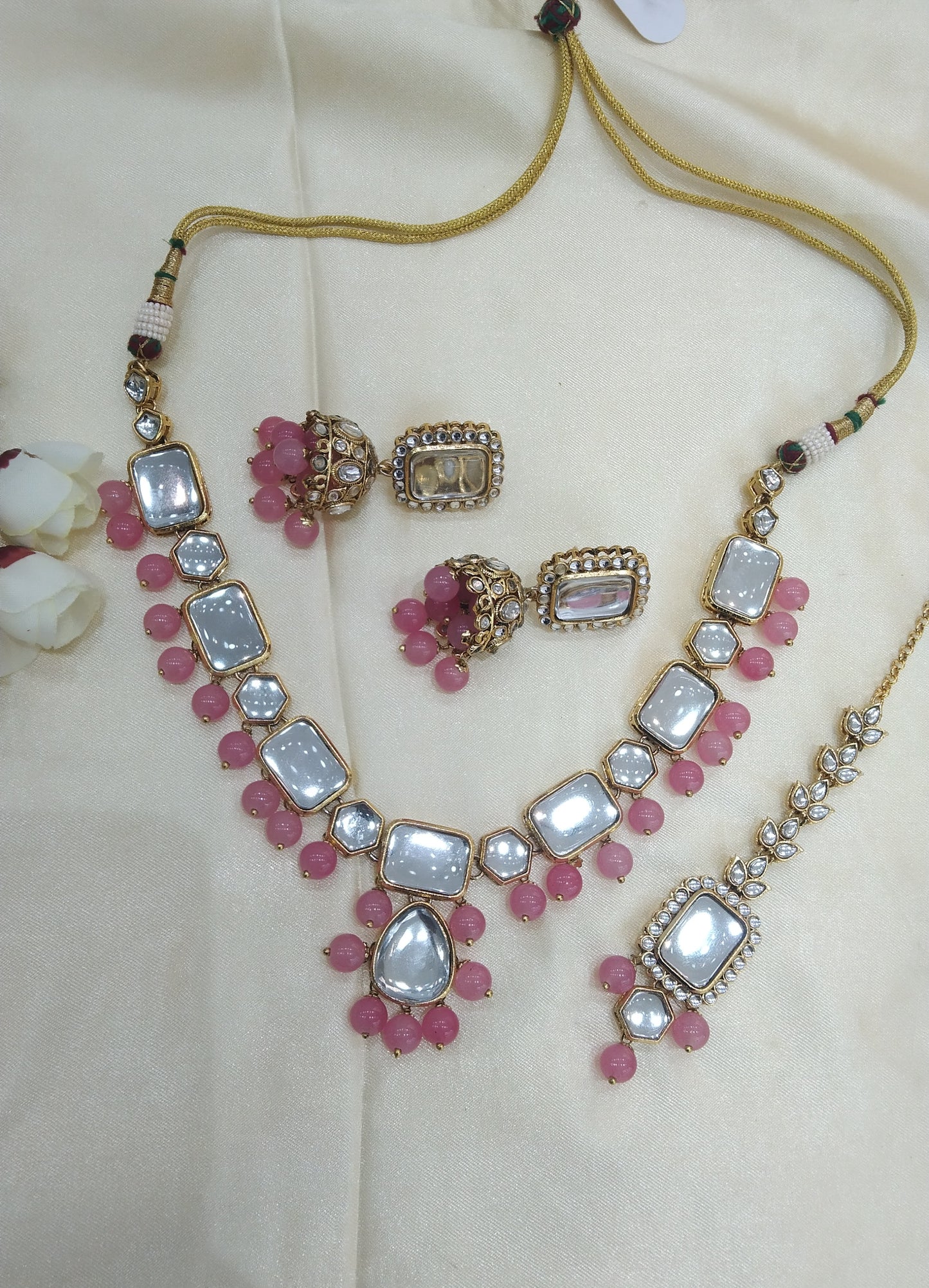 Perry Gaajri Kundan Jewelry Set
