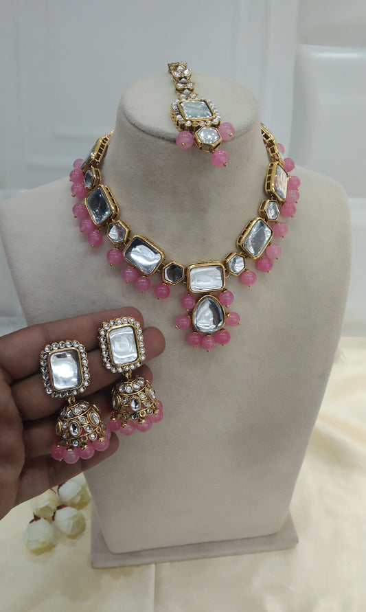 Perry Gaajri Kundan Jewelry Set