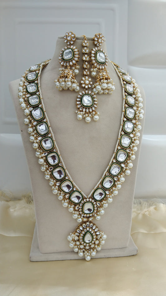 Gold white Rani Haar Kundan Jewelry Set