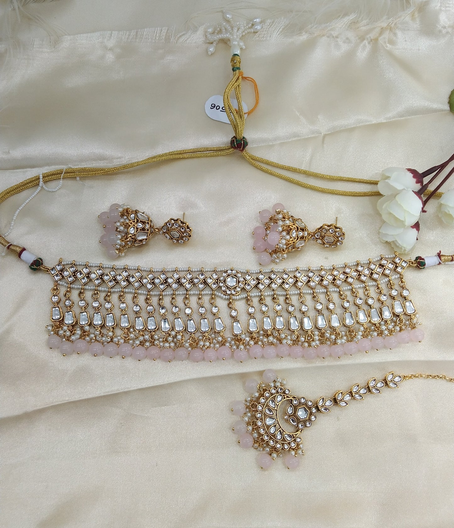Rolls Pink Kundan Choker Jewellery Set