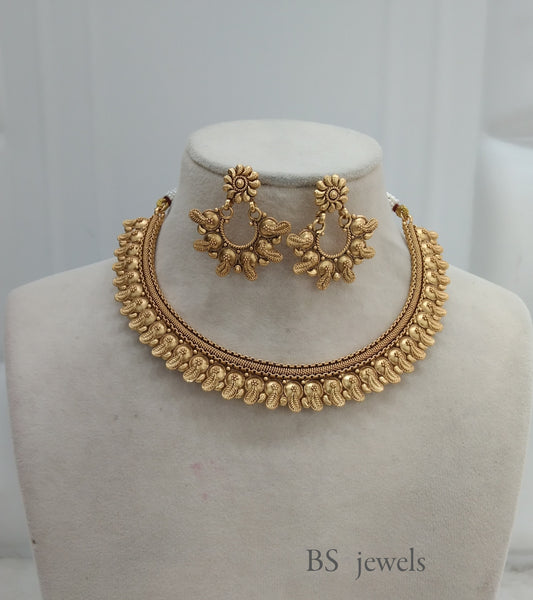 Polki Gold Necklace Jewelry challa Set