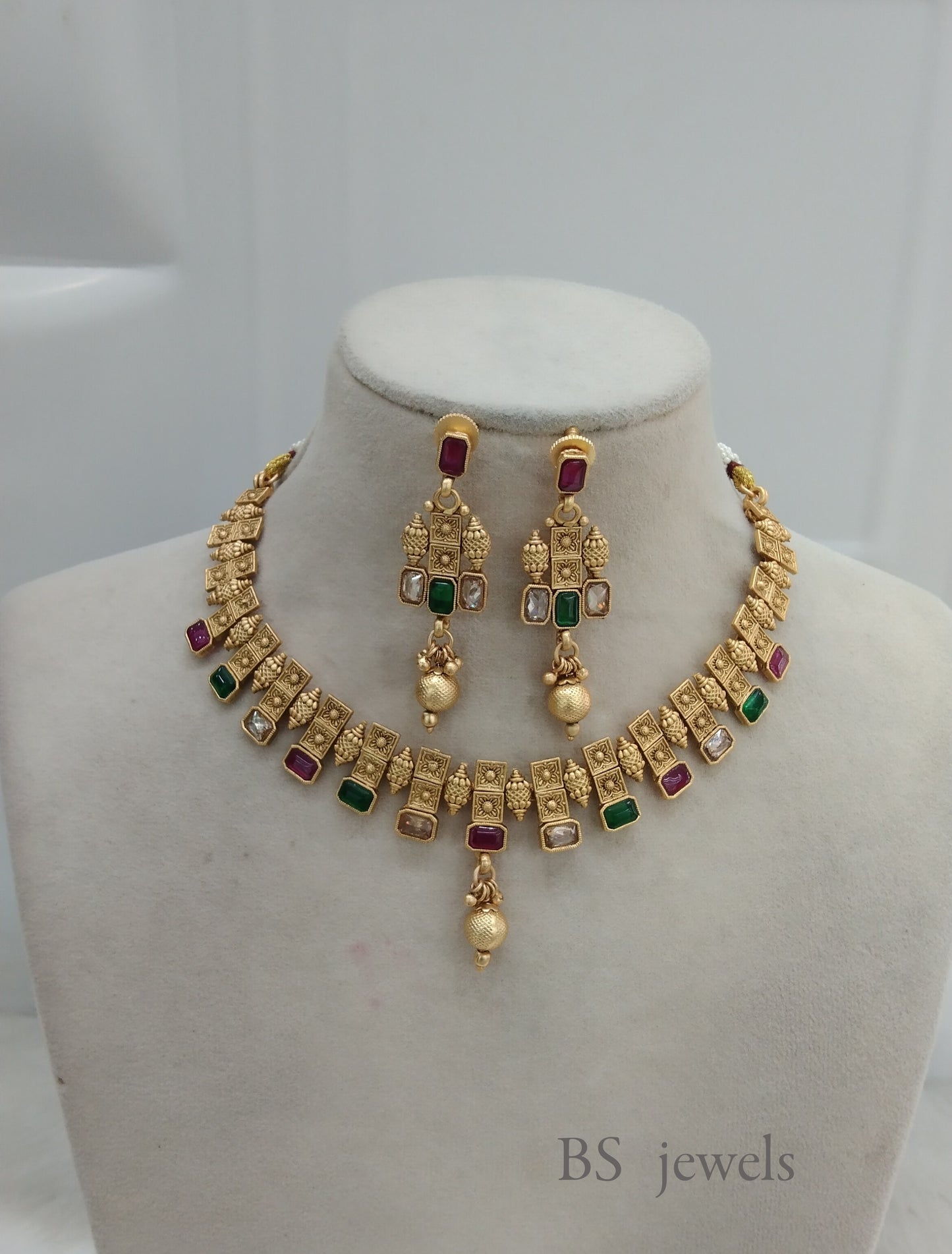 Green Maroon Polki Necklace Jewelry challa Set