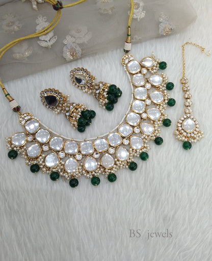 Sannu  Green Kundan Jewelry  necklace set (Copy)