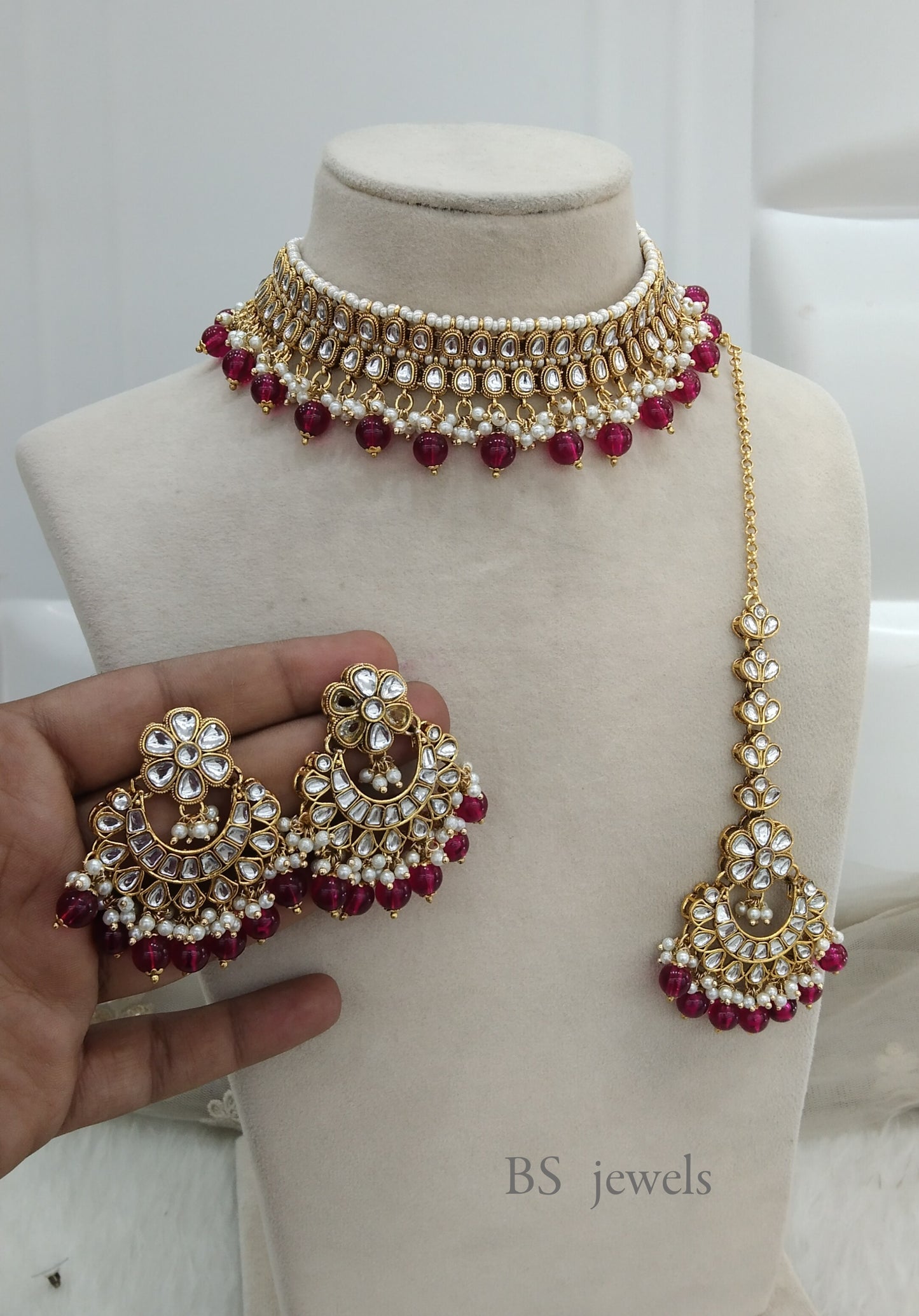 Majenta Kundan Jewelry  Siya Choker Set