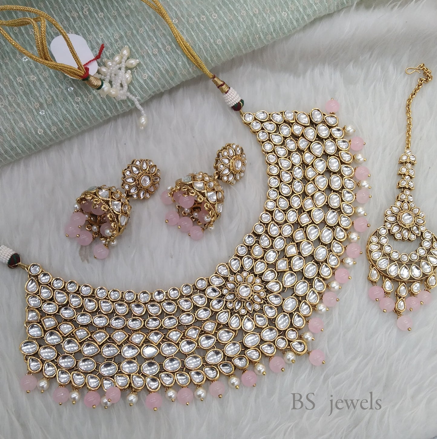 Pink Kundan Jewelry Spoken Necklace Set