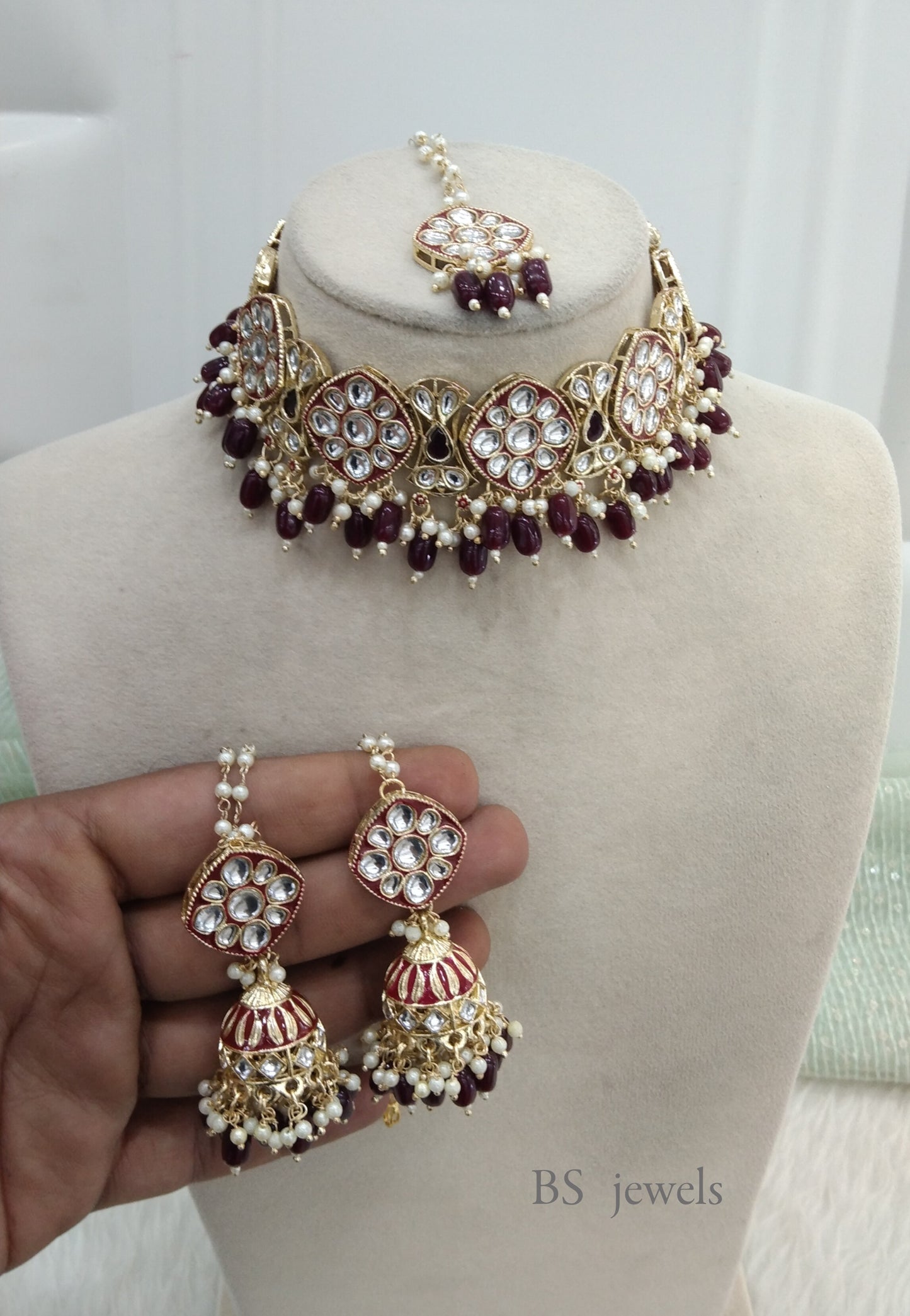 Maroon  Kundan Choker Salnon Jewelry Set