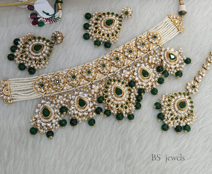 Tanna Green Kundan Necklace  set Earrings Jewelry