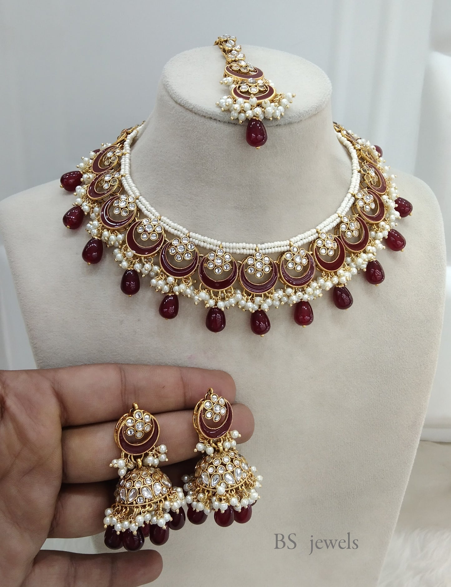 Tanvi Maroon  Kundan Jewelry Set
