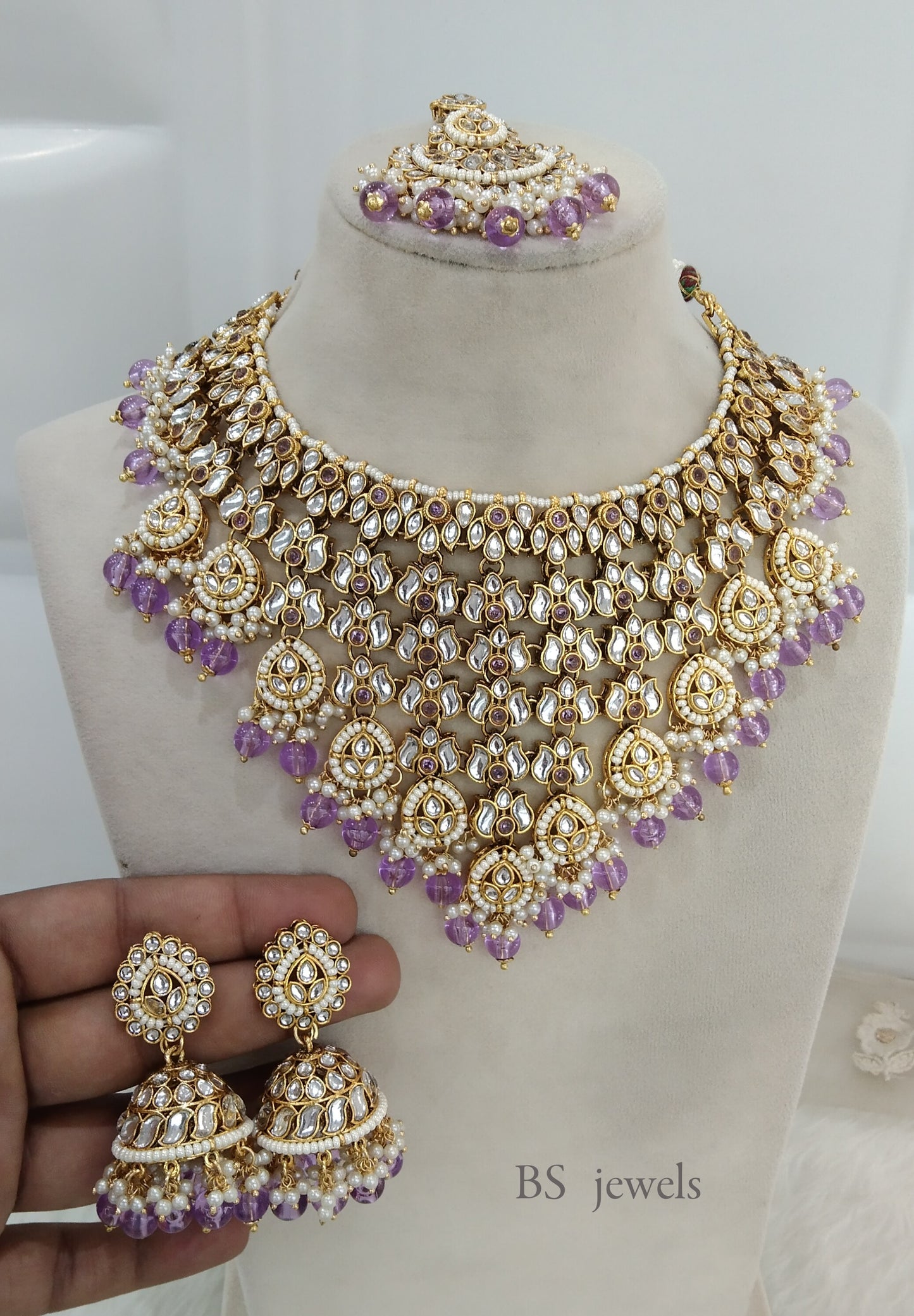 Tavi Lavender Kundan Necklace  set Earrings Jewelry