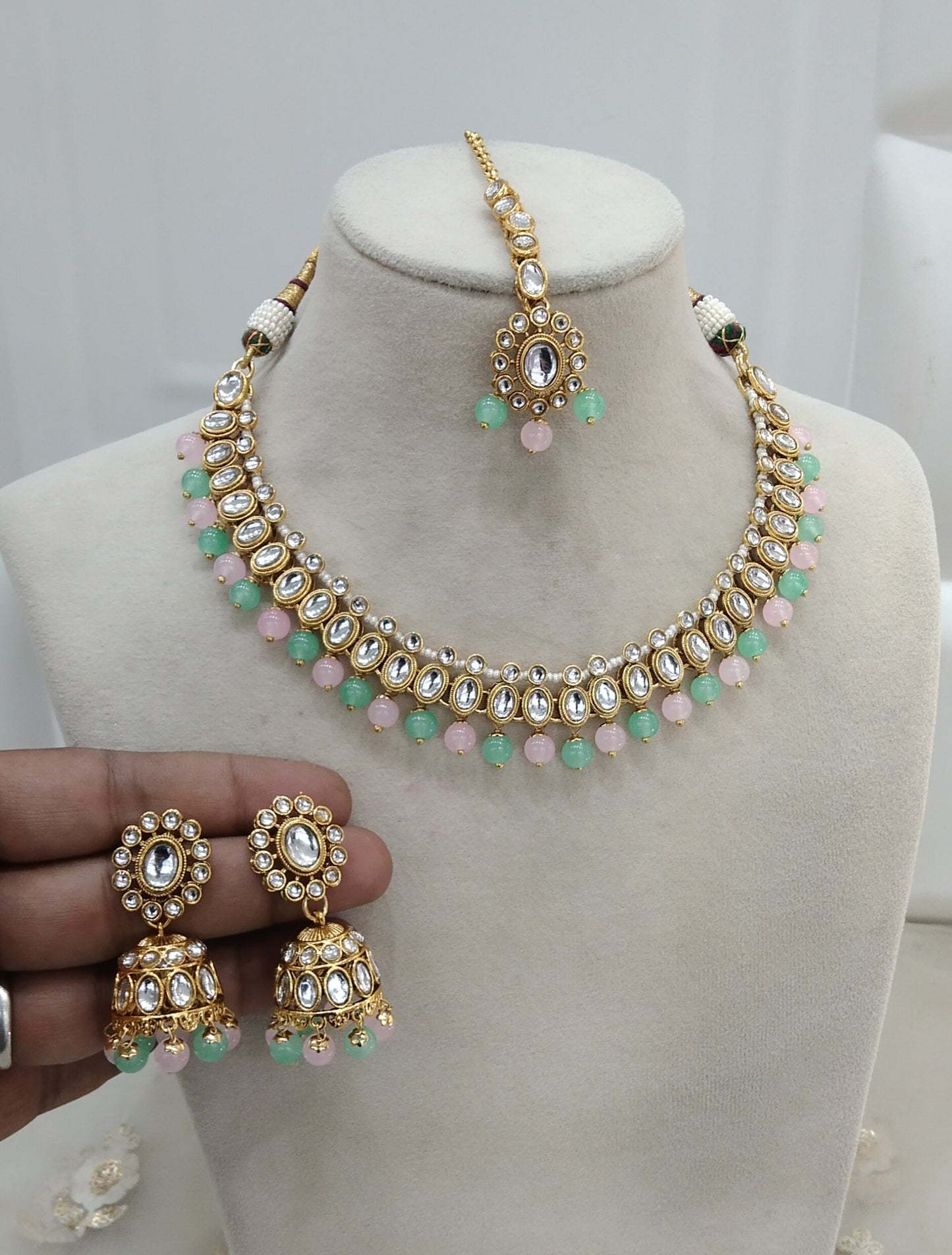 Kundan Jewelry Necklacea Mint Pink Laksha Set