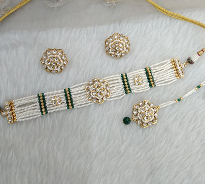 Green Kundan Choker Jewelry Sandeep Set