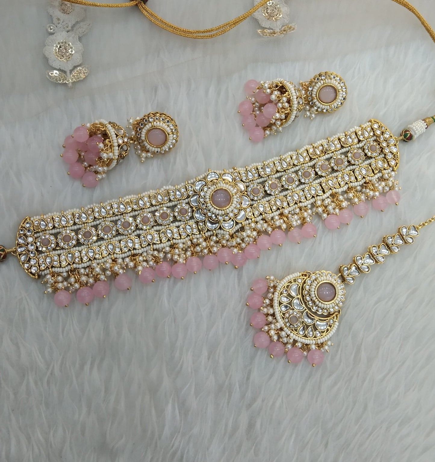 Kundan Choker Baby Pink Jewelry Preeti Set
