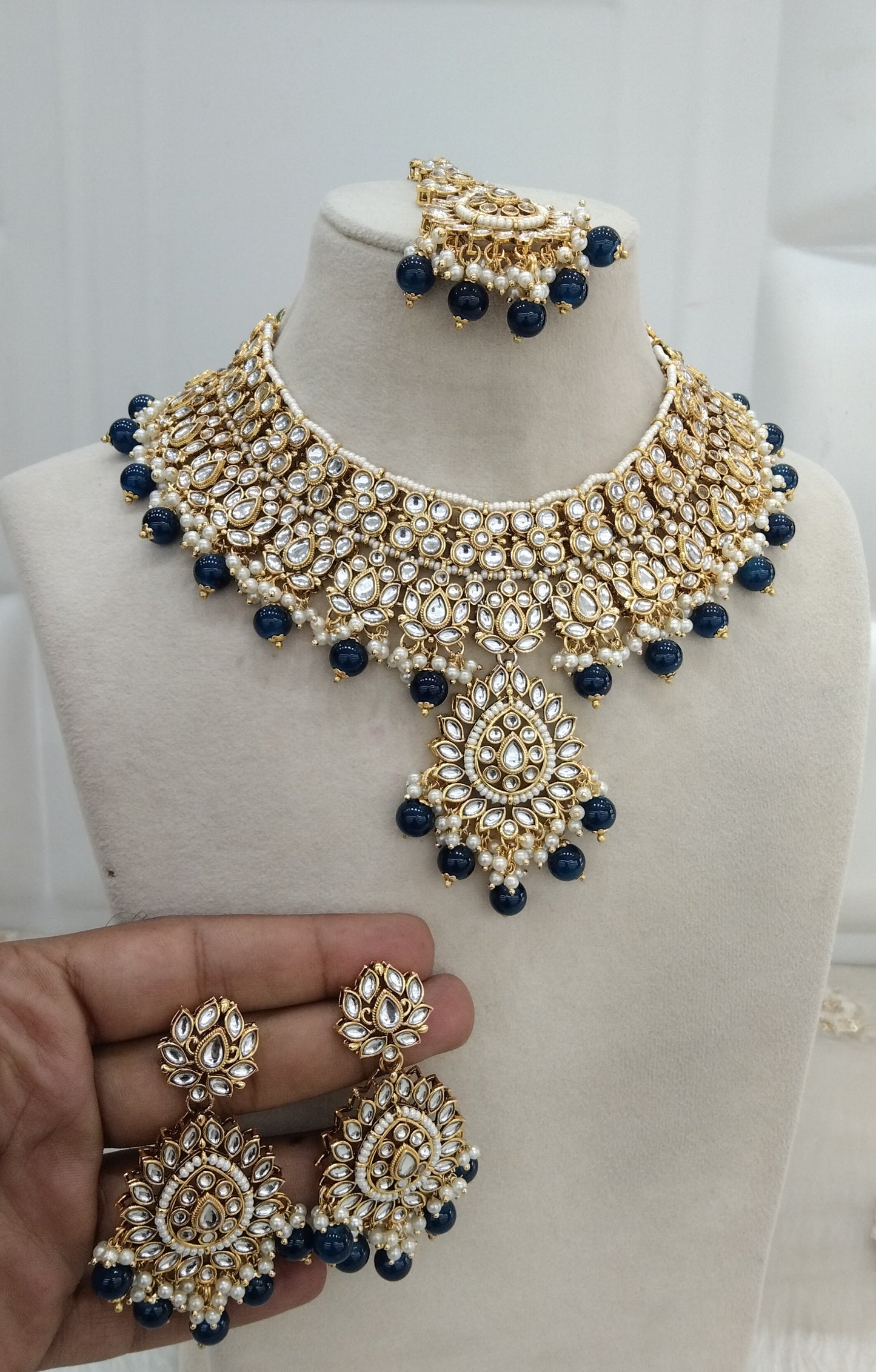 Blue Kundan Necklace Jewellery Anu  Set