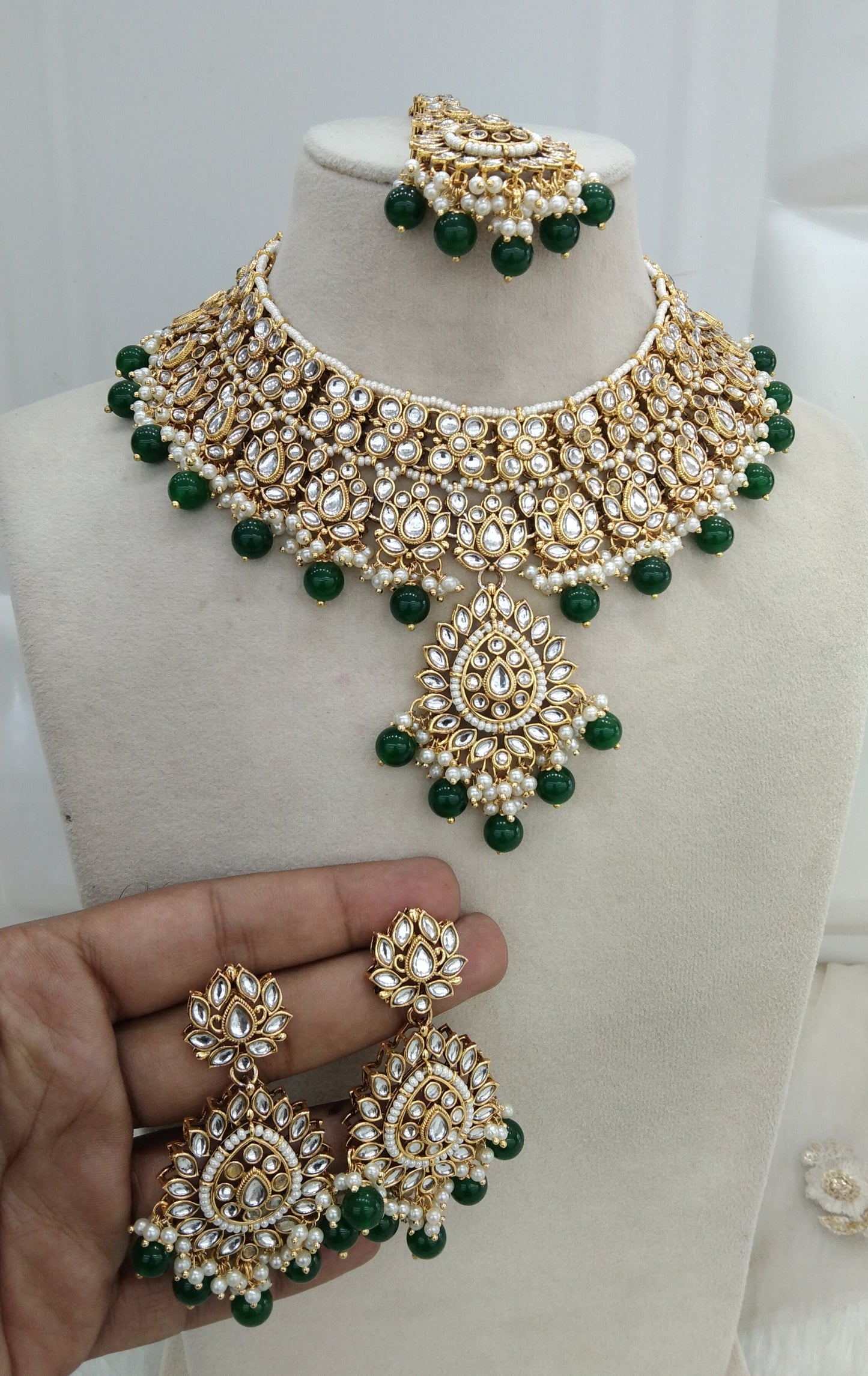 Green Kundan Necklace Jewellery Anu  Set