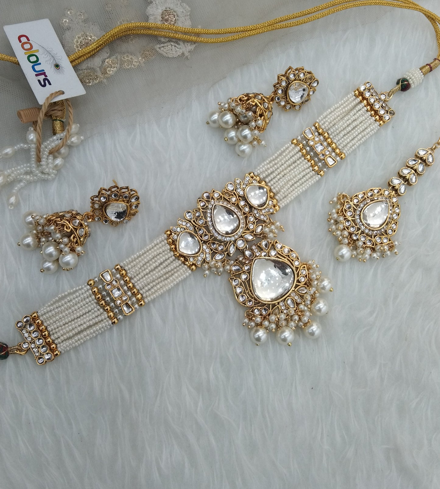 White Kundan Choker Jewellery Udvita Set
