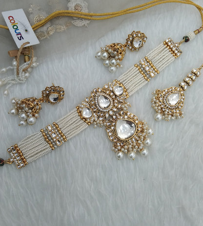 White Kundan Choker Jewellery Udvita Set