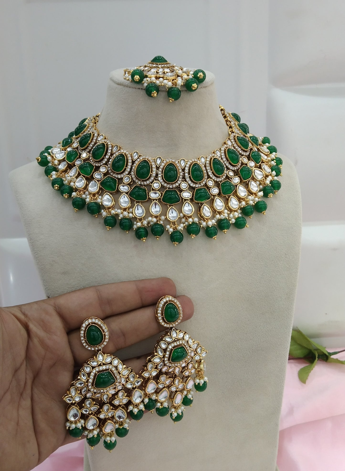 Green Kundan Necklace Jewellery Jivin Set
