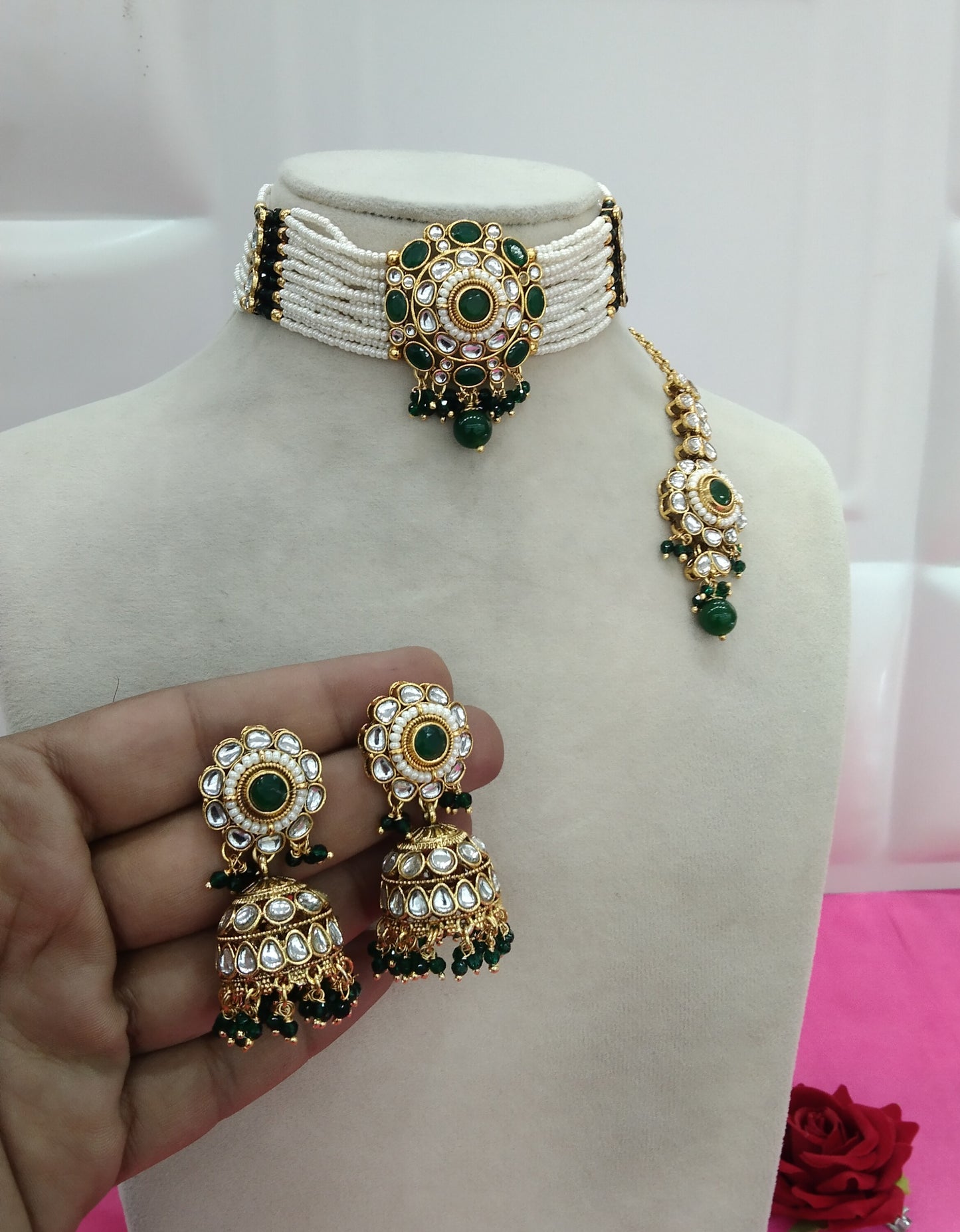Green  Kundan Choker Jewellery Faaz Set