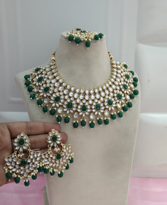 Green Kundan Necklace Jewellery Heli Set