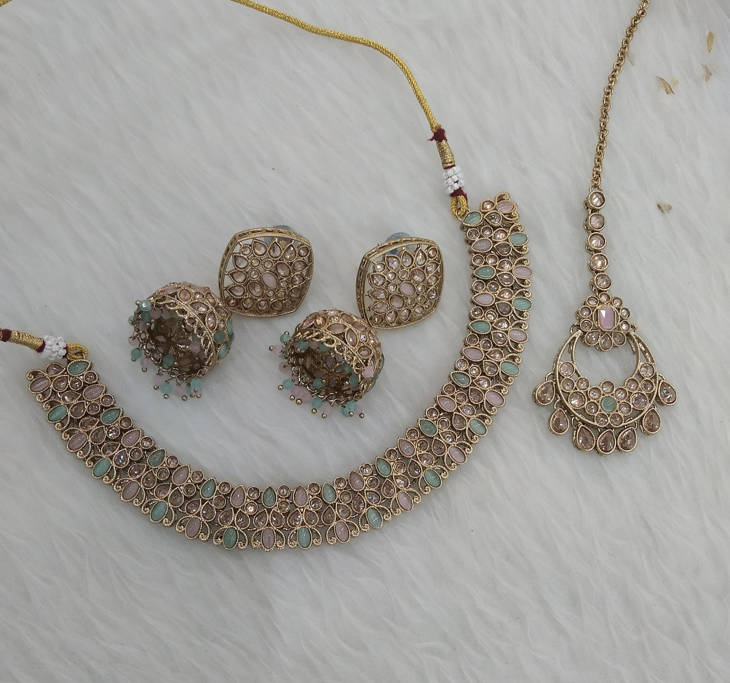 Antique Golden Necklace Jewellery Niti Set