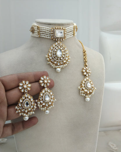 White Kundan Choker Jewellery Kalu Set