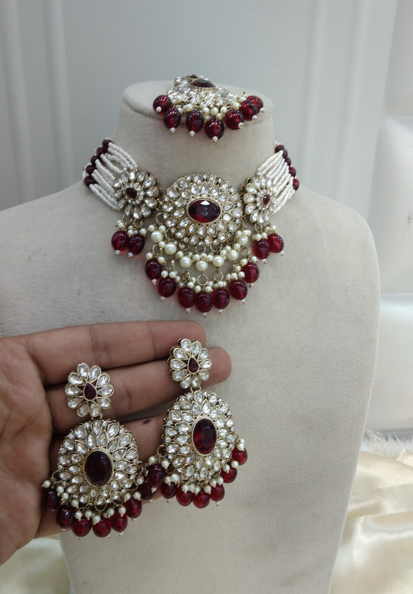 Maroon Choker Jewellery Kaavyan Set
