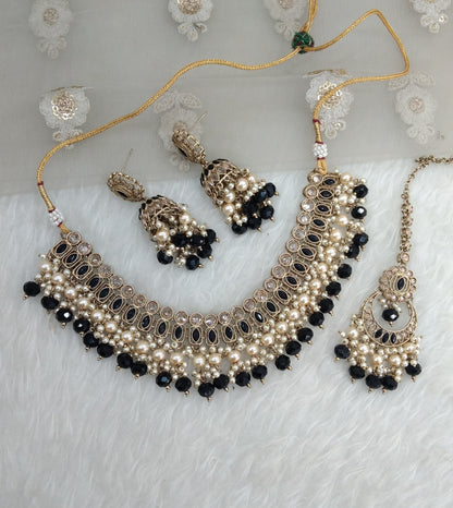 Black necklace Jewellery Anika Set