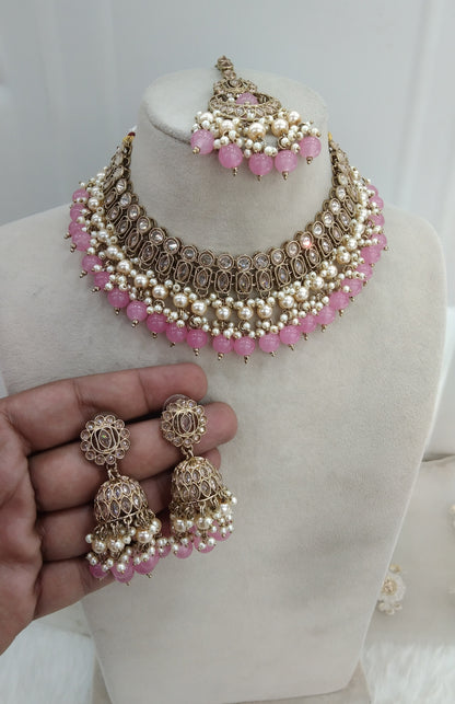 Gaajri necklace Jewellery Anika Set