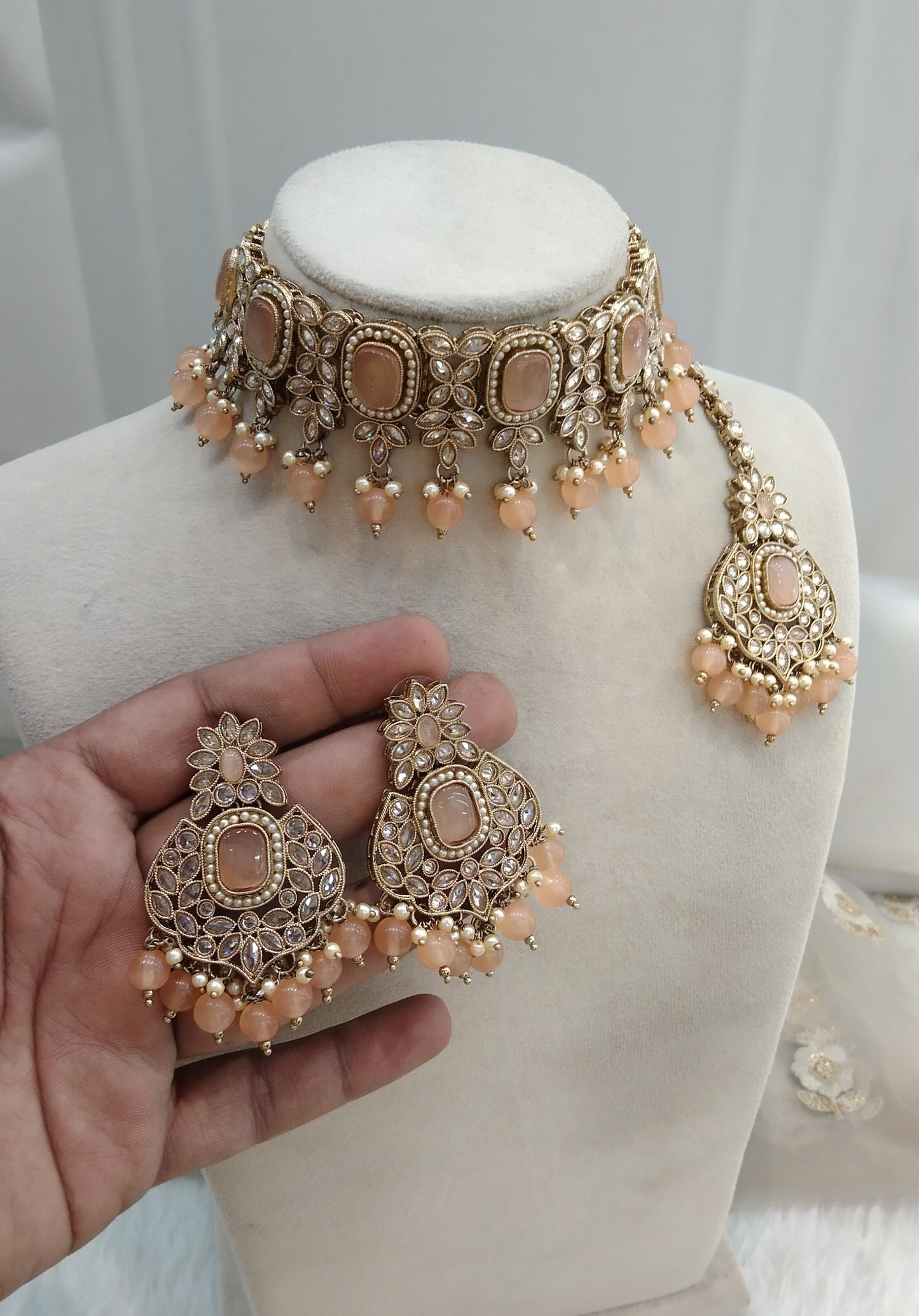 Peach Choker Jewellery Creek Set
