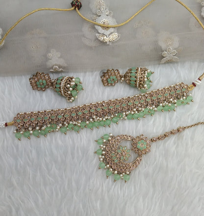 Pista Choker Jewellery Fernie  Set