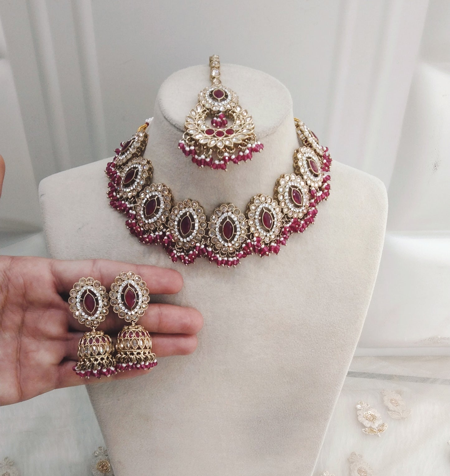 Majenta necklace Jewellery Inaaya Set