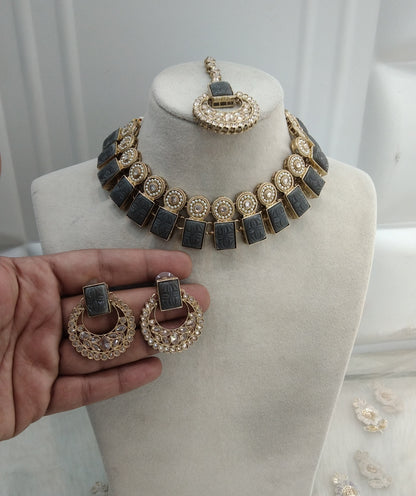 Grey necklace Jewellery Land  Set