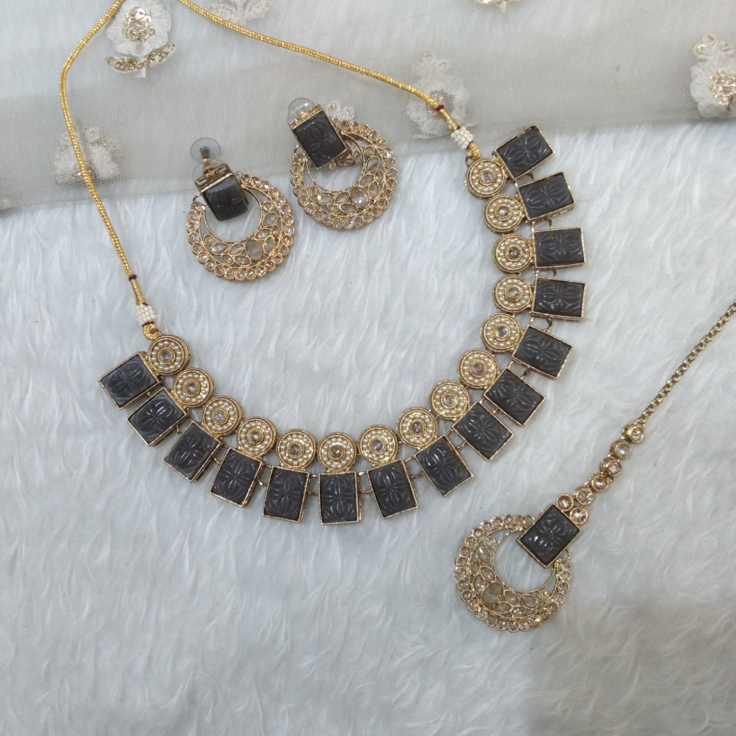 Grey necklace Jewellery Land  Set