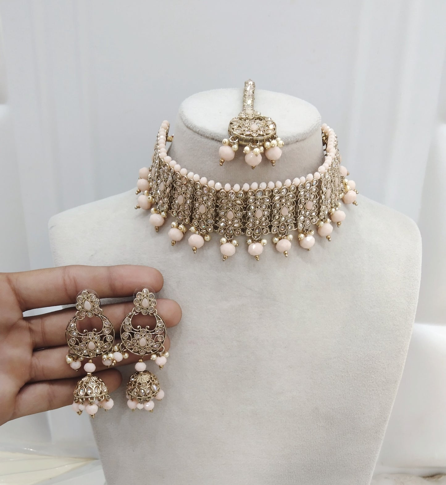 Peach Choker Jewellery Learn Set