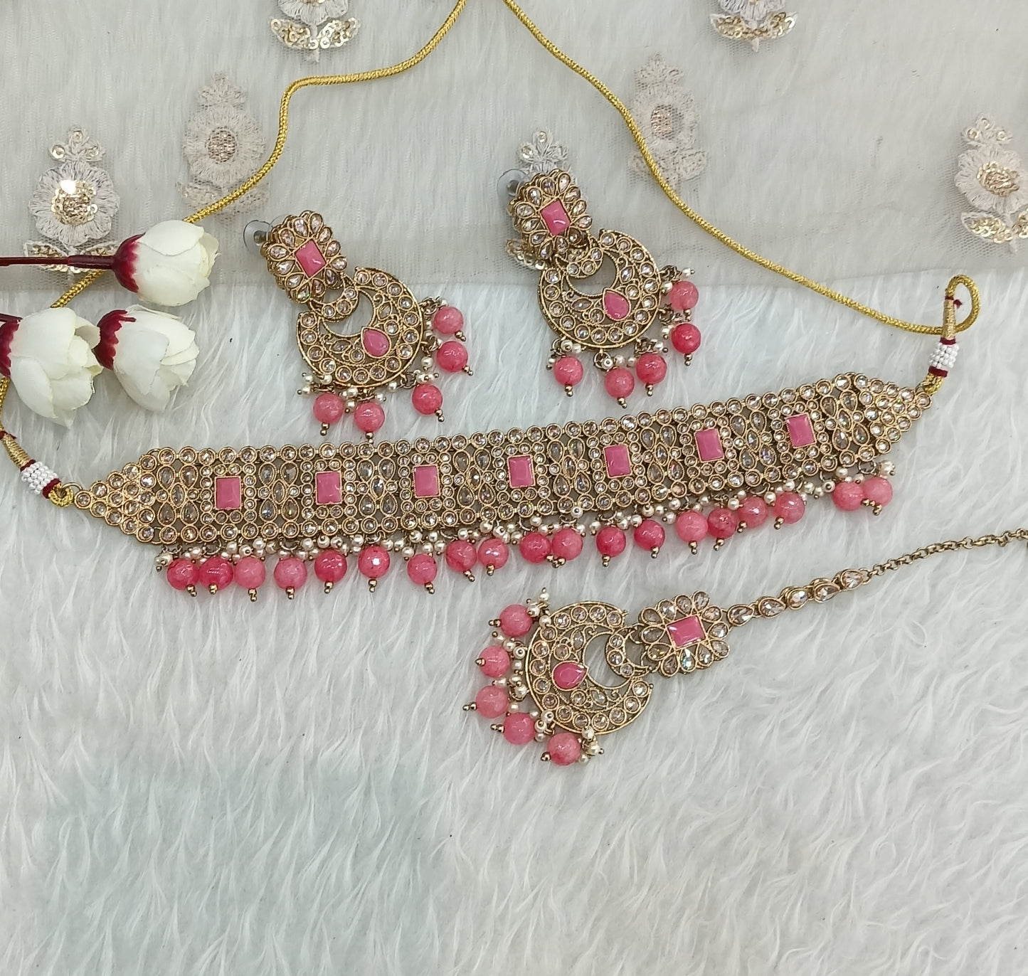 Gaajri Choker Jewellery Sandieso  Set