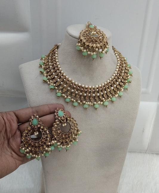 Pista Necklace Jewellery Rmoon Set