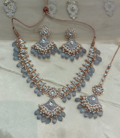 Grey Kundan 21 Karet Necklace Jewellery Hipsi Set