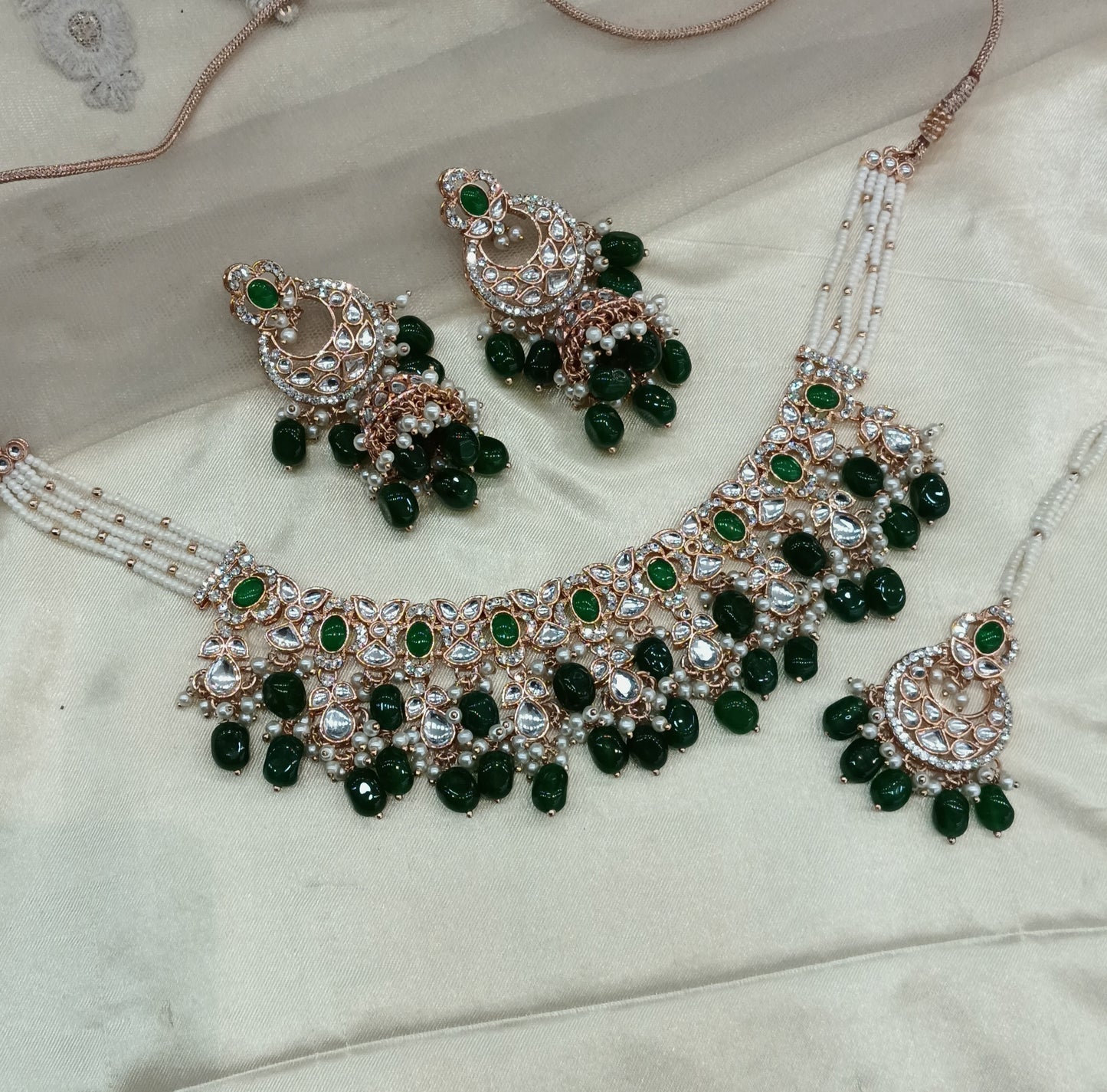 Green Kundan 21 Karet Necklace Jewellery Tapes Sett
