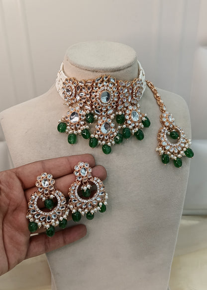 Green Kundan 21 Karet Choker Jewellery Huchi Sett