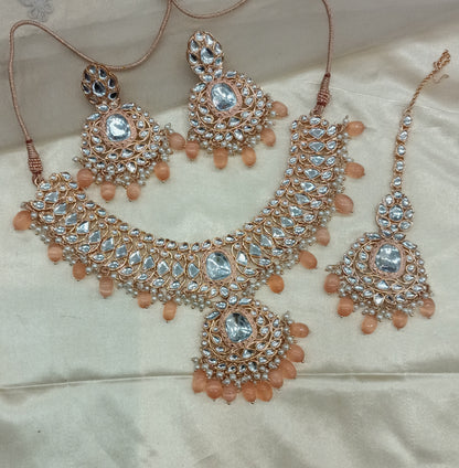 Pech Kundan 21 Karet Necklace Jewellery Hari Set